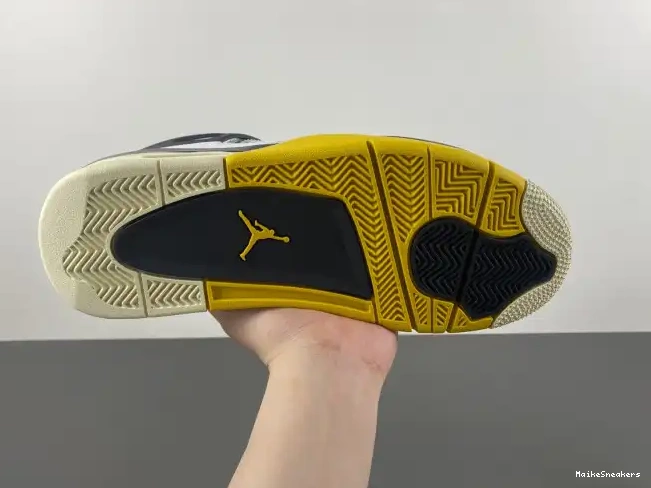 MaikeSneakers AQ9129-101 WNNS Jordan Sulfur Air Vivid 4 0620